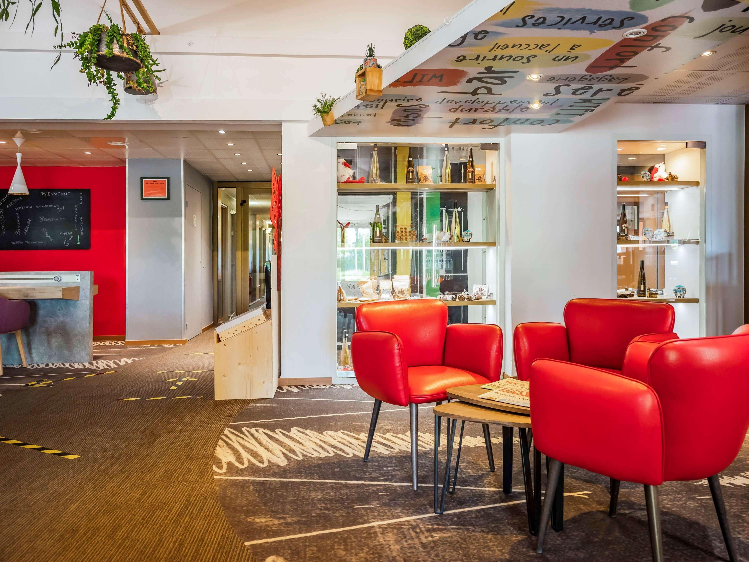 Ibis Colmar Est - Hotel Restaurant En Alsace Horbourg-Wihr Exterior foto